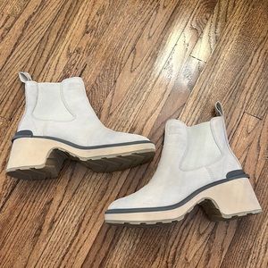 Sorel Hi-Line Heel Chelsea Boot